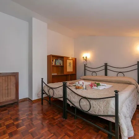 Sleeps 8 Wifi * Muronico